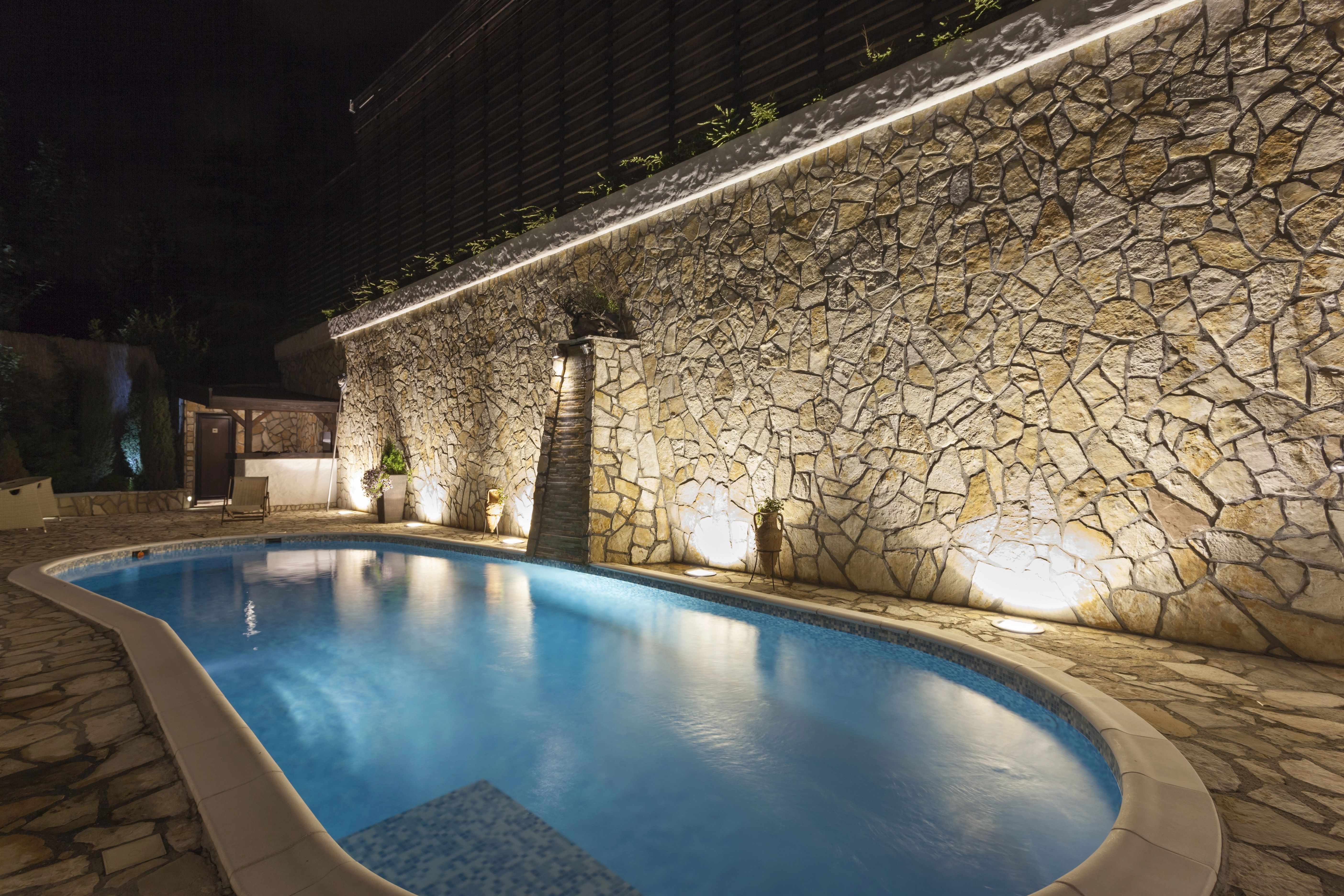 New Hampshire Landscape & Outdoor Lighting Electricians